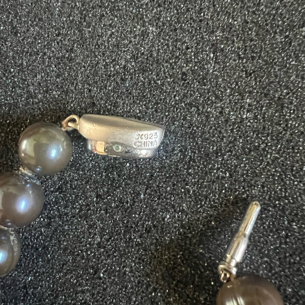 Vintage Honora Necklace - Picture 5 of 5